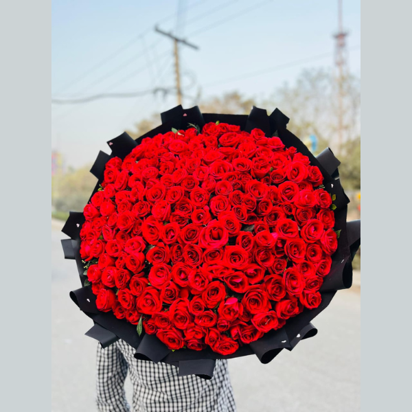 300 Rose Bouquet