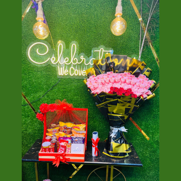Bouquet, Cash 10 Thousand Basket Snacks, Chocolates & Card