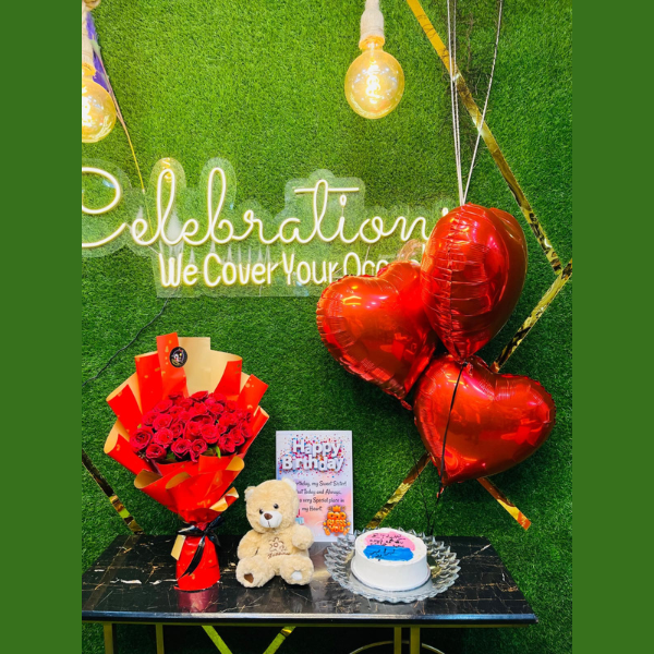 Mini Bouquet, Mini Cake, 3 Ballons, Card & Mini Teddy Bear